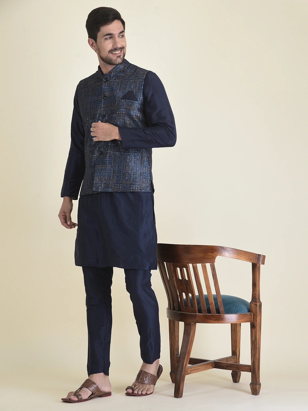 Men Black and White Solid Kurta with Trousers and Nehru Jacket